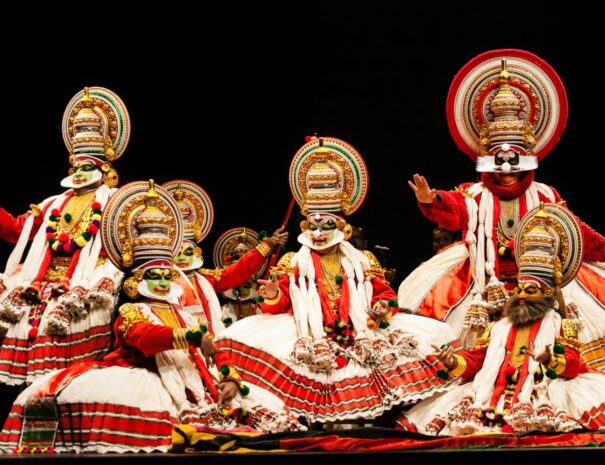Kathakali-Dance-1024x683