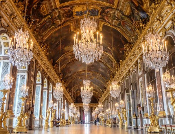 Hall,Of,Mirrors,In,The,Palace,Of,Versailles,,France,,September